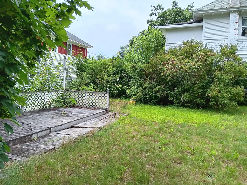 131 Maine Avenue Millinocket ME 04462