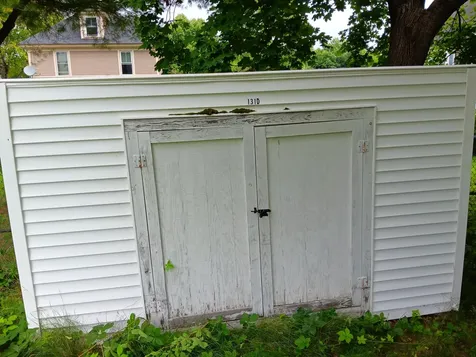 131 Maine Avenue Millinocket ME 04462