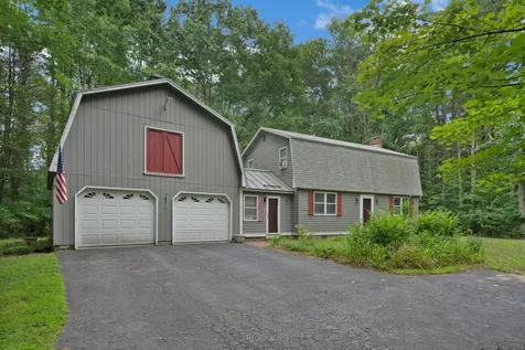 17 Glenndale Circle Scarborough ME 04074