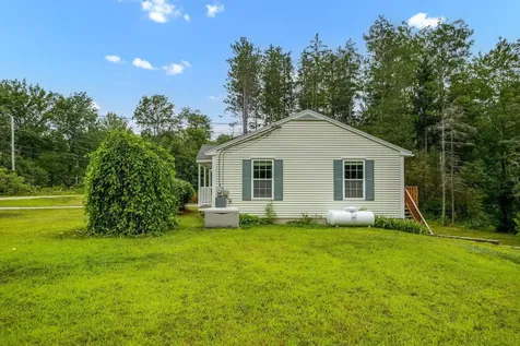 12 Spring Ridge Road Gray ME 04039