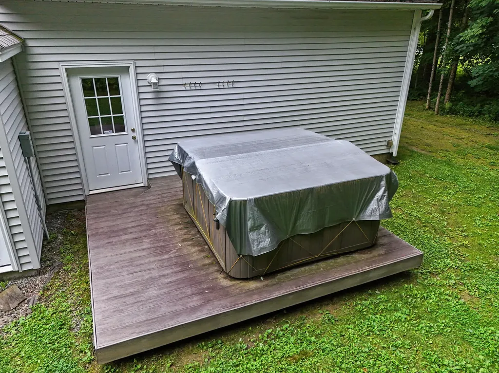 106 Ridge Road Fairfield ME 04937