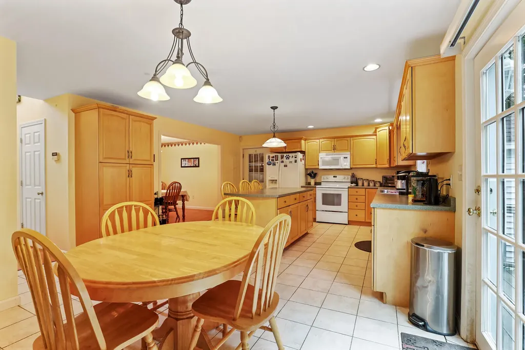 106 Ridge Road Fairfield ME 04937