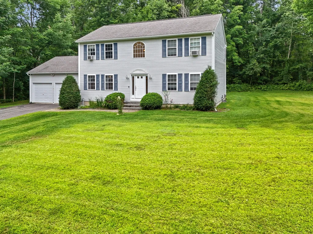 106 Ridge Road Fairfield ME 04937