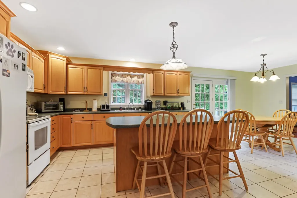106 Ridge Road Fairfield ME 04937