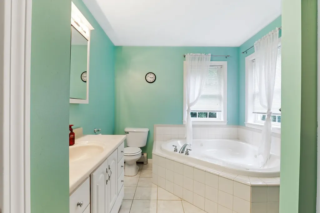 106 Ridge Road Fairfield ME 04937