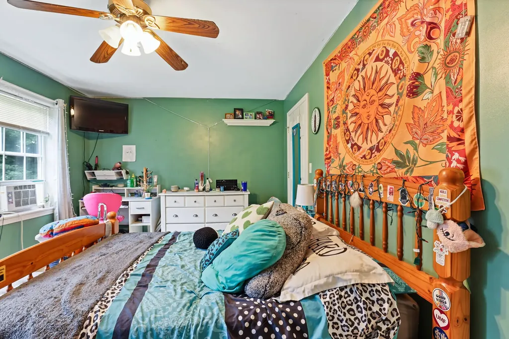 106 Ridge Road Fairfield ME 04937