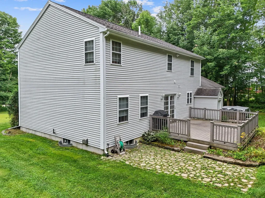 106 Ridge Road Fairfield ME 04937
