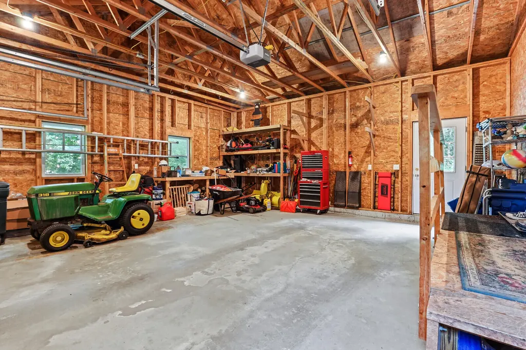 106 Ridge Road Fairfield ME 04937