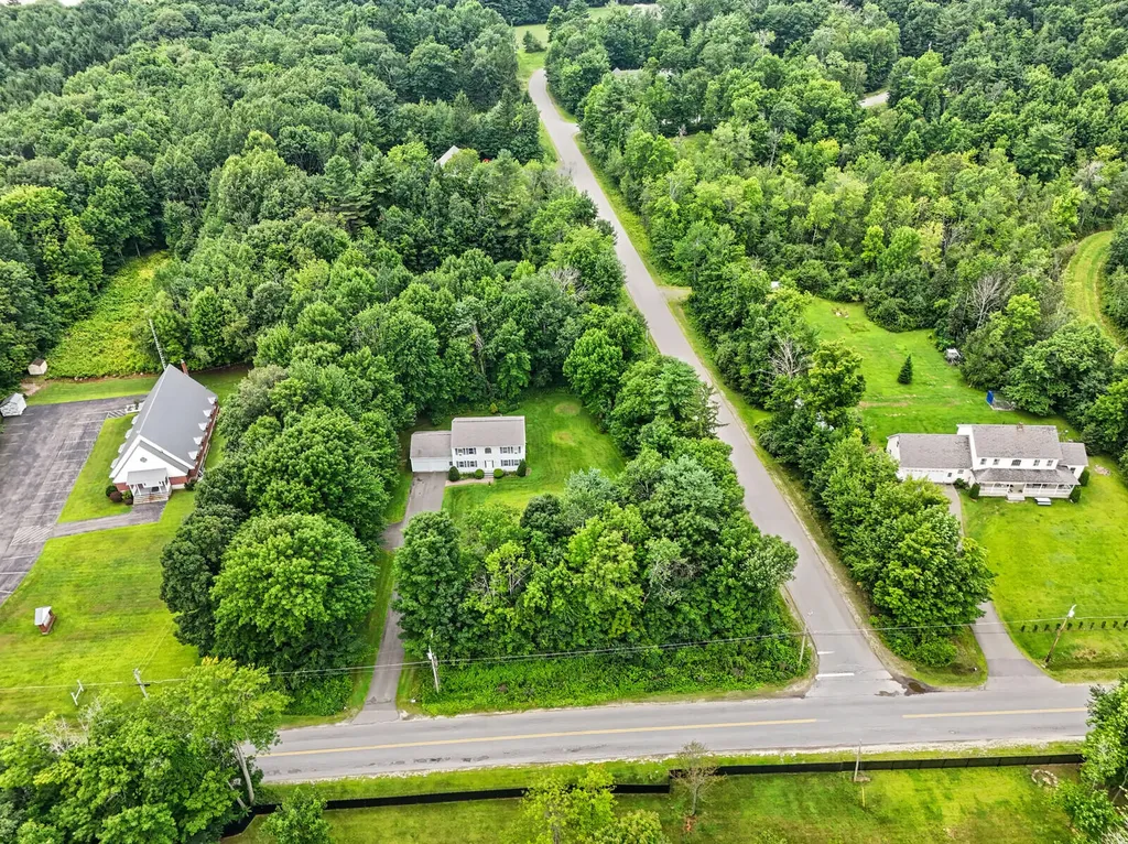 106 Ridge Road Fairfield ME 04937