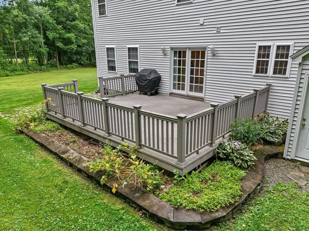 106 Ridge Road Fairfield ME 04937