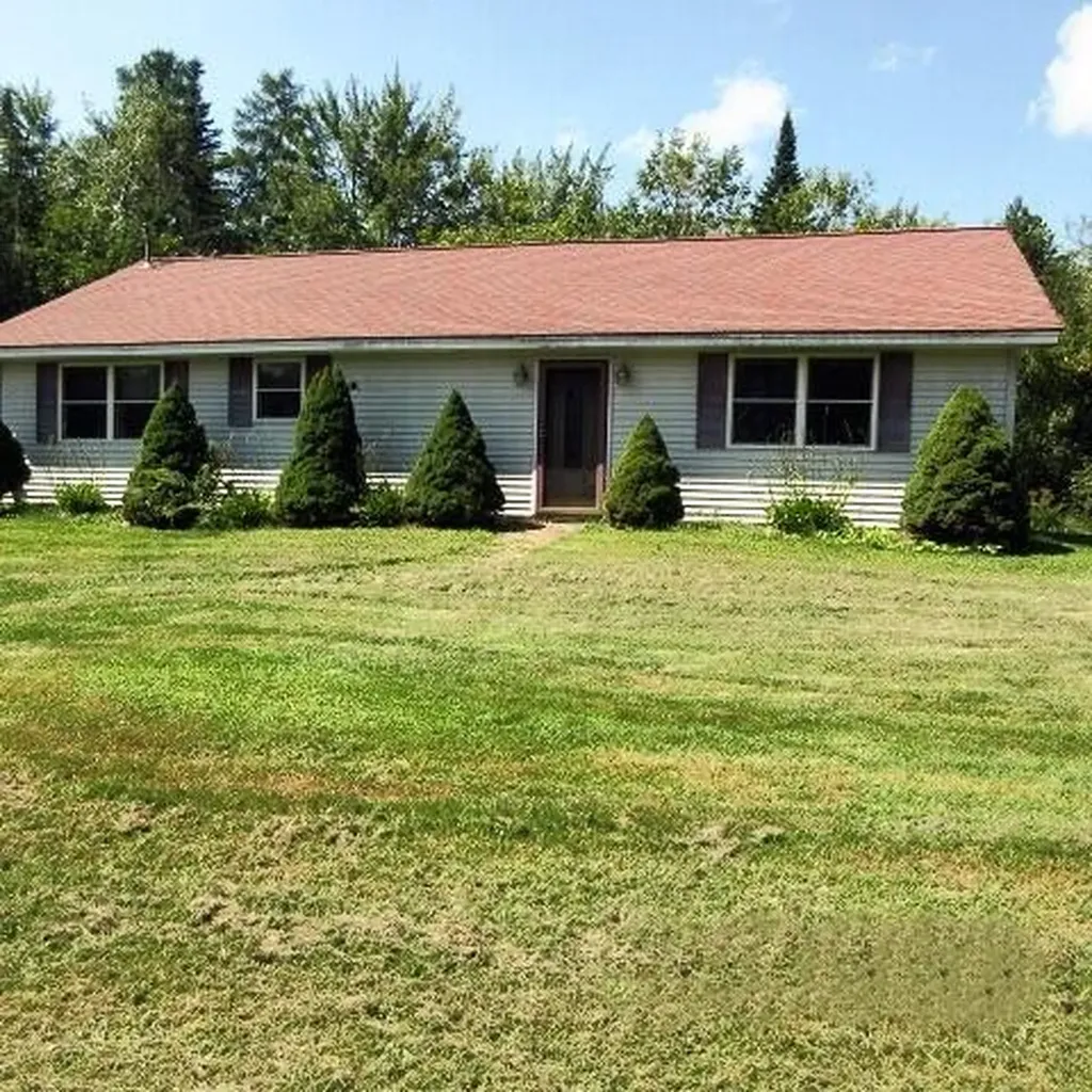 36 Merrill Road Eddington ME 04428