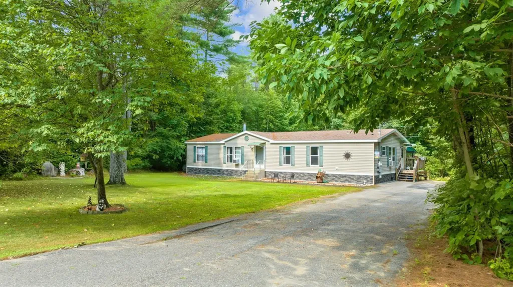 164 Martin Stream Road Fairfield ME 04937