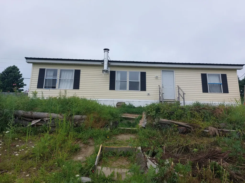 23 Alder Park Road China ME 04358