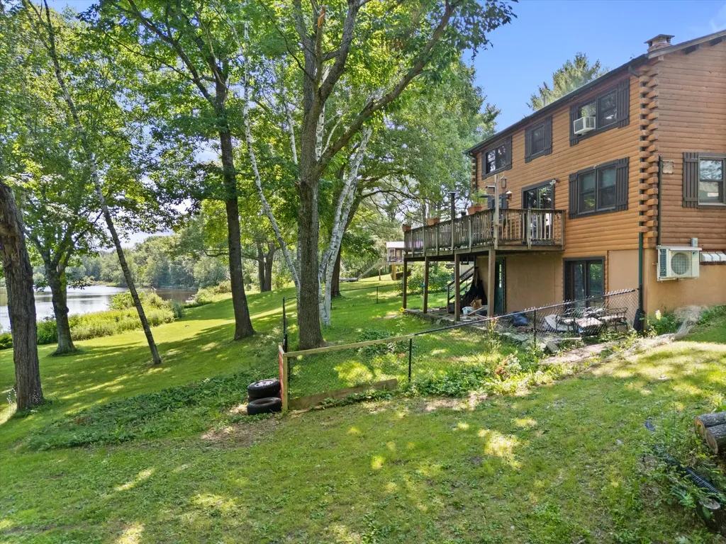 2409 Broadway Bangor ME 04401