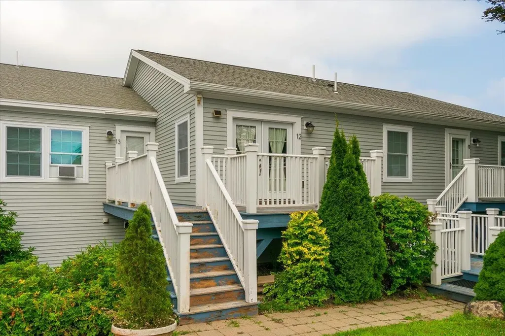 12 Hilltop Drive Rockport ME 04856