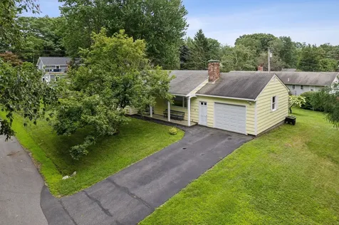 18 Almonte Avenue Yarmouth ME 04096