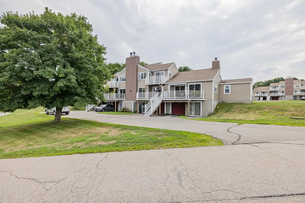 8 Meadow Drive North Berwick ME 03906