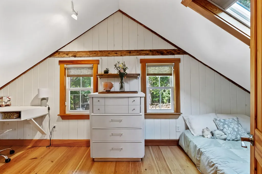 152 Dunns Corner Road Mount Vernon ME 04352