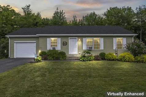 14 Fox Hollow Drive Auburn ME 04210