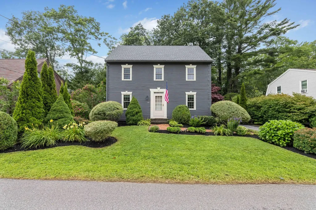 10 Tidewater Court Kennebunk ME 04043