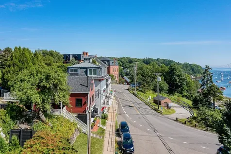 25 Main Street Rockport ME 04856