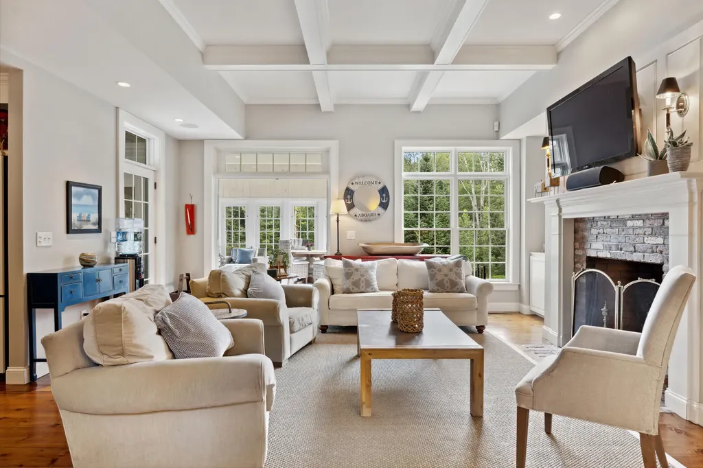 5 Stonewood Lane Kennebunkport ME 04046