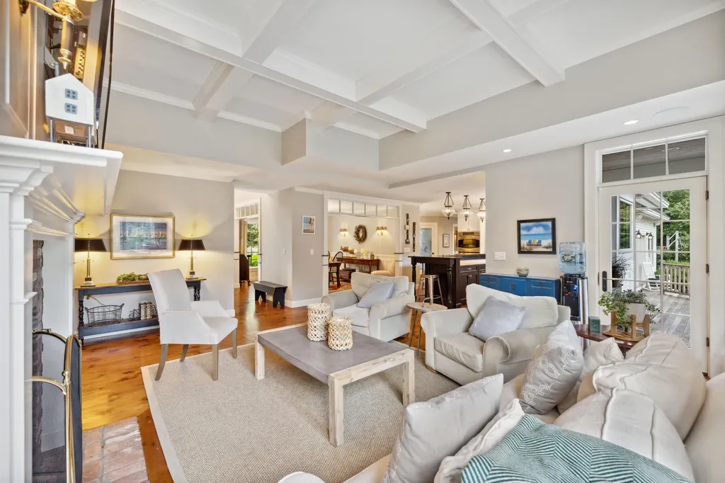 5 Stonewood Lane Kennebunkport ME 04046