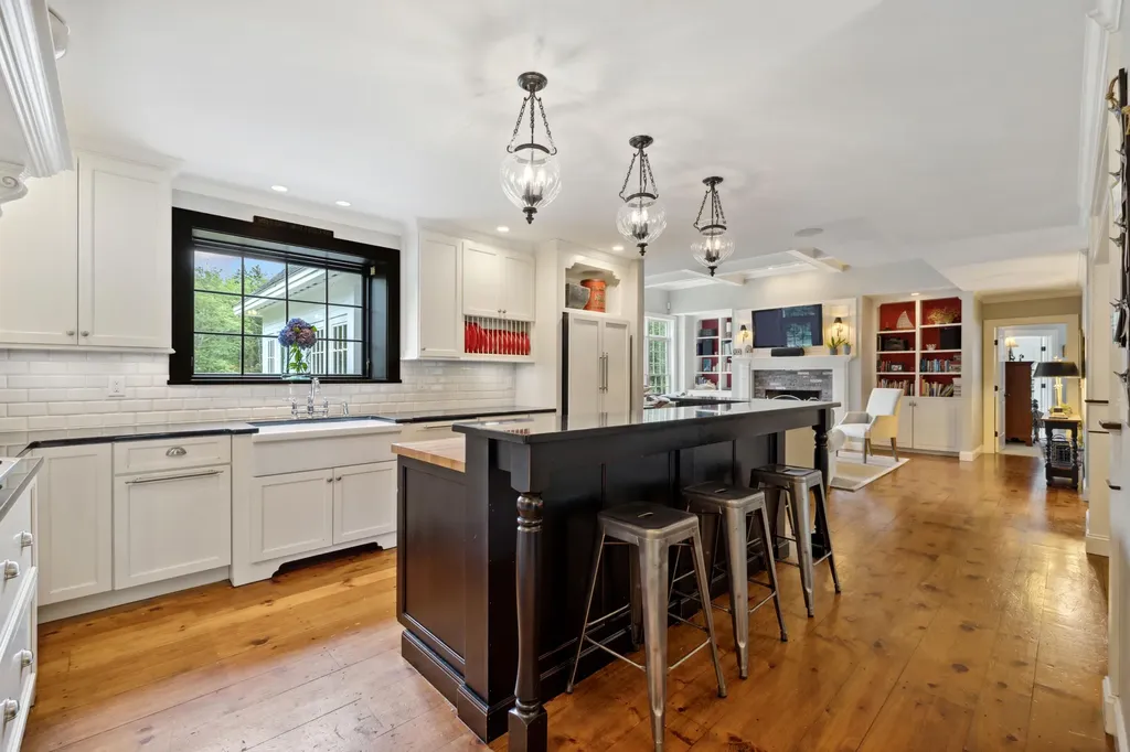 5 Stonewood Lane Kennebunkport ME 04046