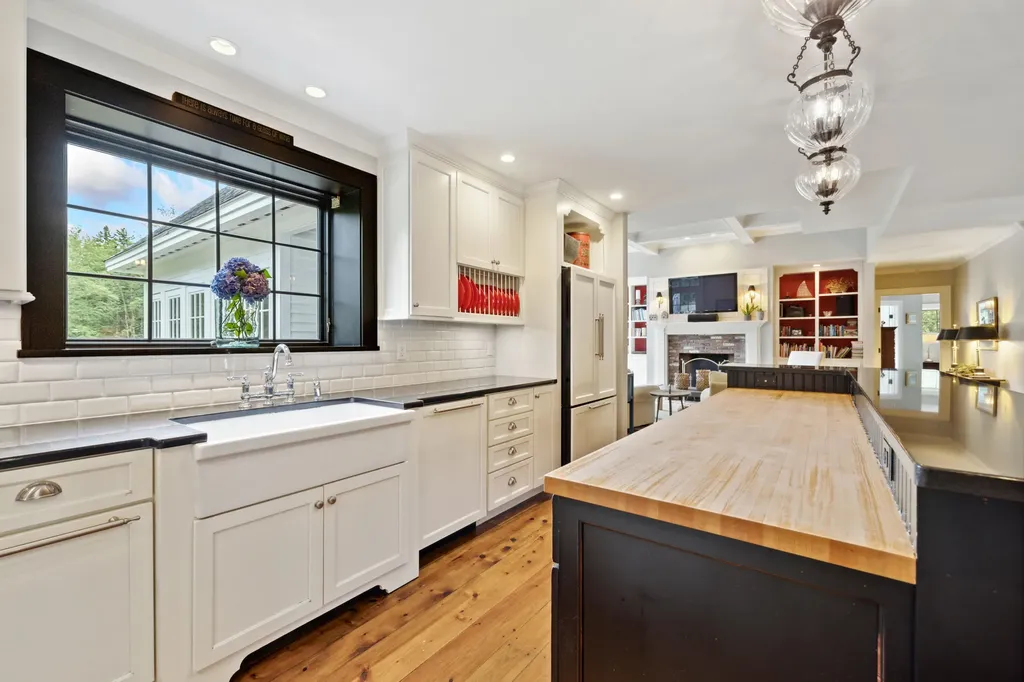5 Stonewood Lane Kennebunkport ME 04046