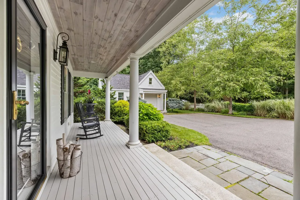 5 Stonewood Lane Kennebunkport ME 04046