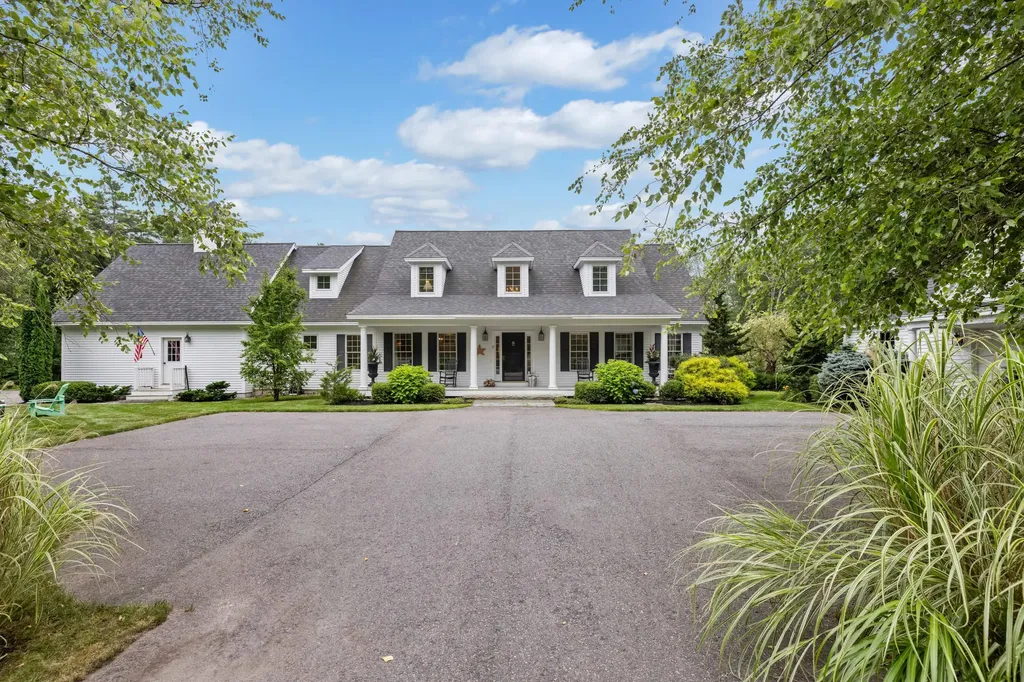 5 Stonewood Lane Kennebunkport ME 04046