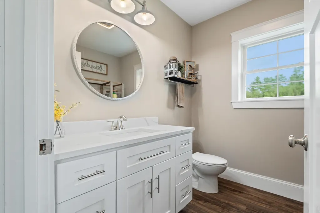 59 Back Winterport Road Hampden ME 04444