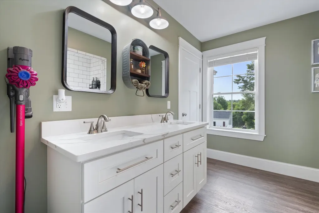 59 Back Winterport Road Hampden ME 04444