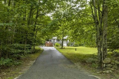 93 Orchard Road Cumberland ME 04021