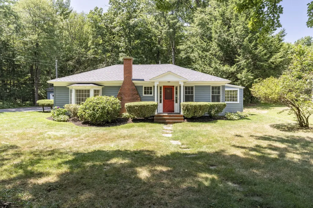 91 Brook Road Falmouth ME 04105