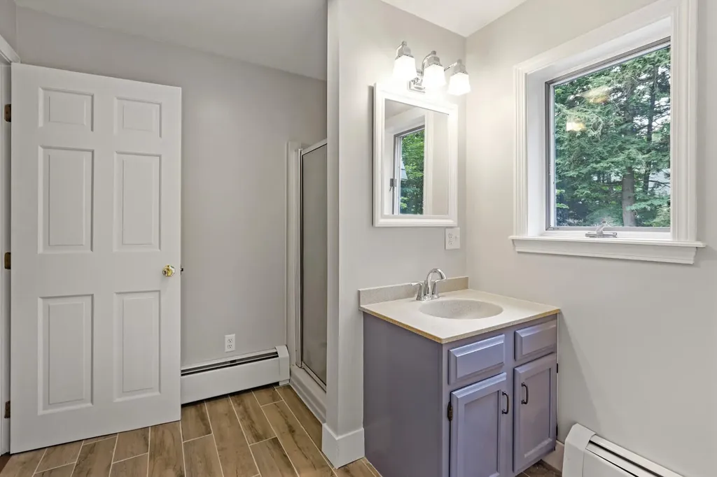 5 Andrew Terrace Oakland ME 04963