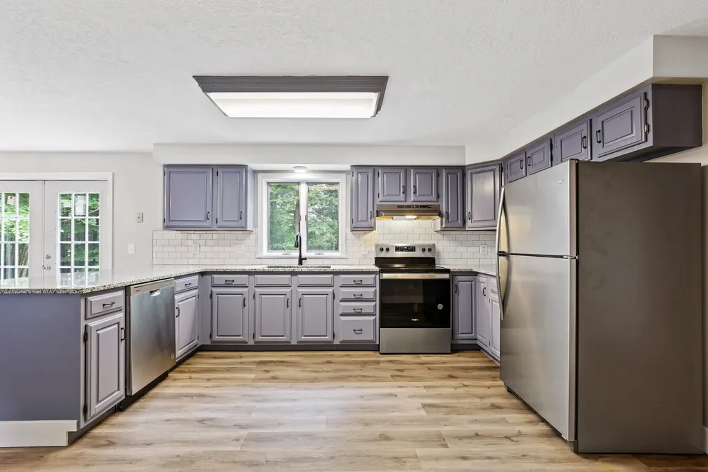 5 Andrew Terrace Oakland ME 04963