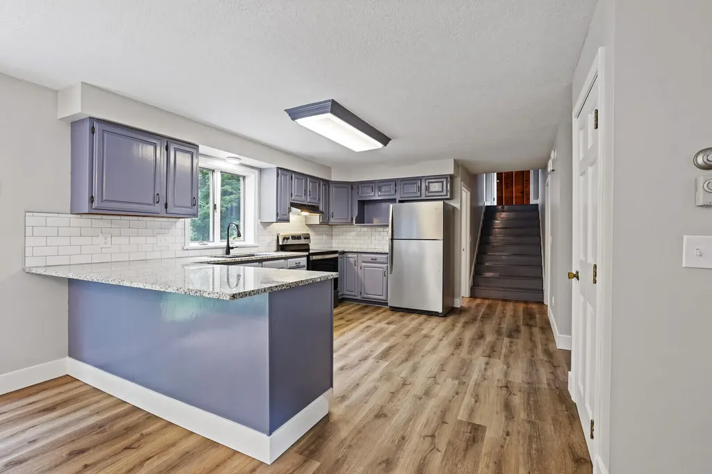 5 Andrew Terrace Oakland ME 04963