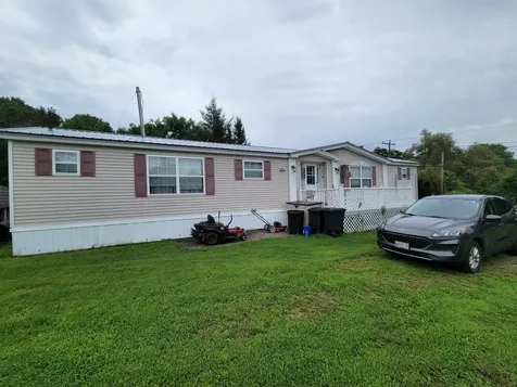 152 W Main Street Stockton Springs ME 04981