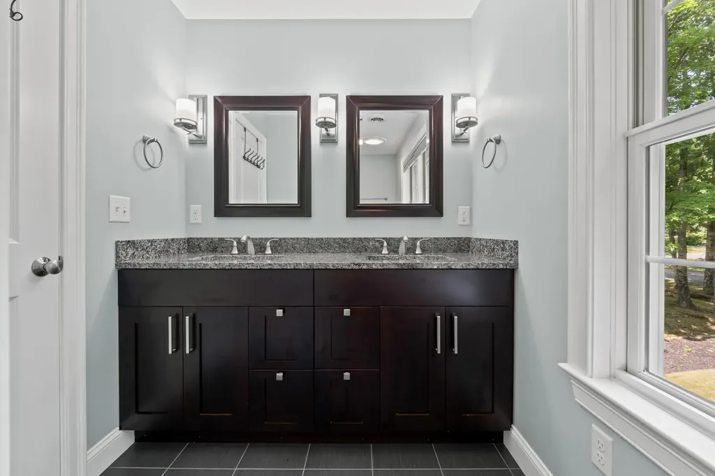 46 Hooper Shores Road York ME 03909