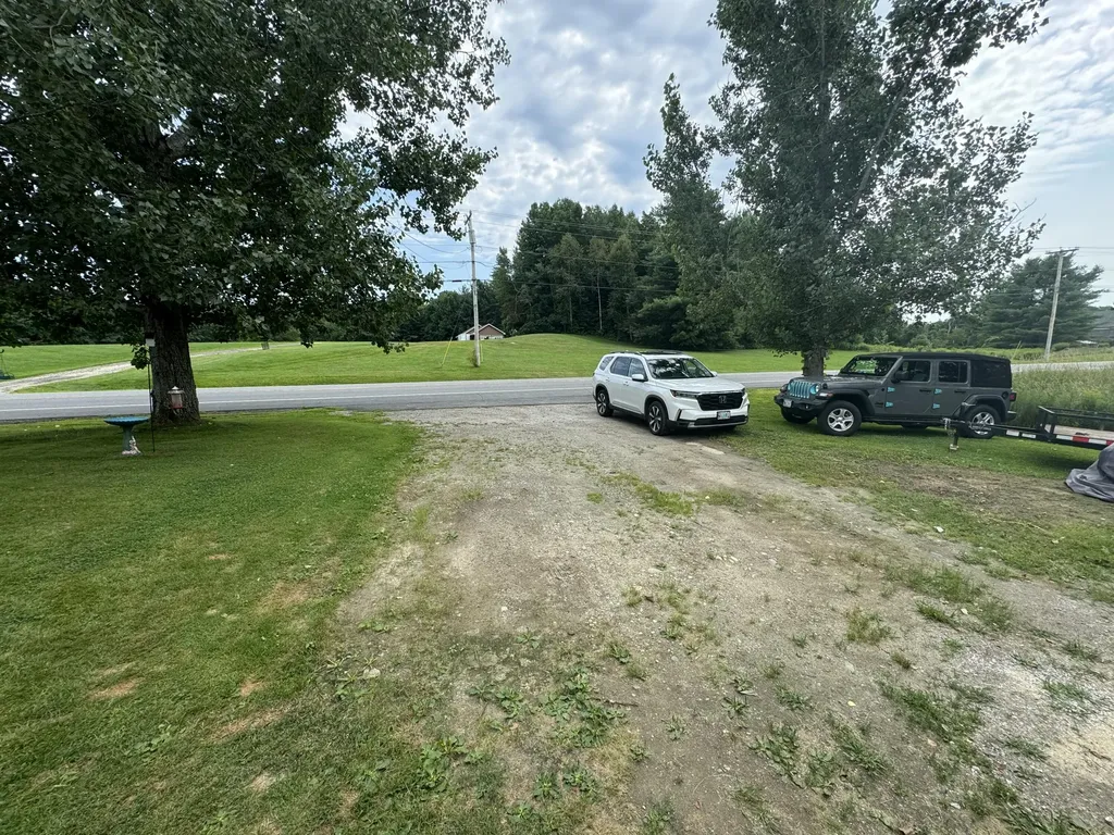 822 Gardiner Road Wales ME 04280