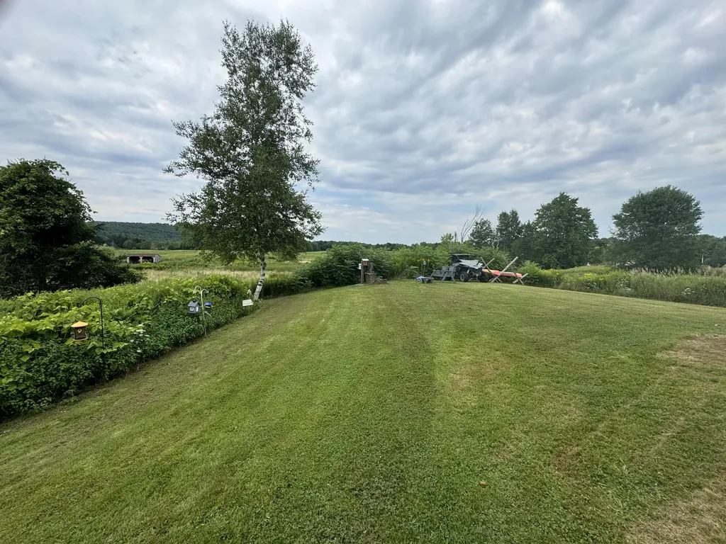 822 Gardiner Road Wales ME 04280