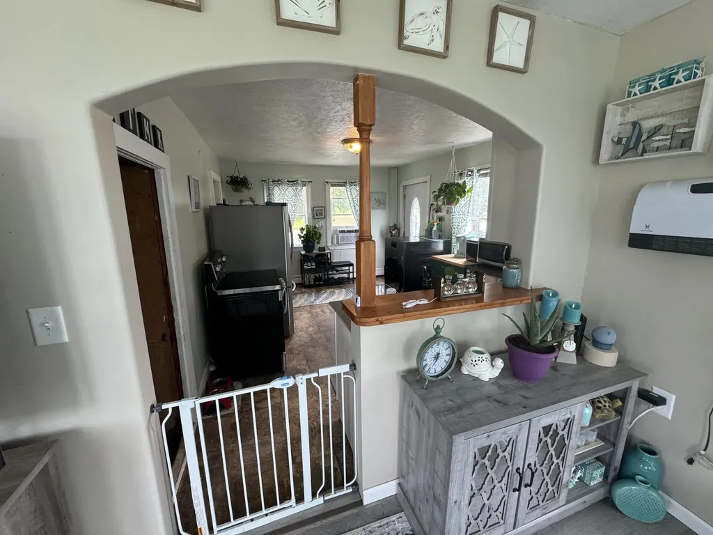 822 Gardiner Road Wales ME 04280
