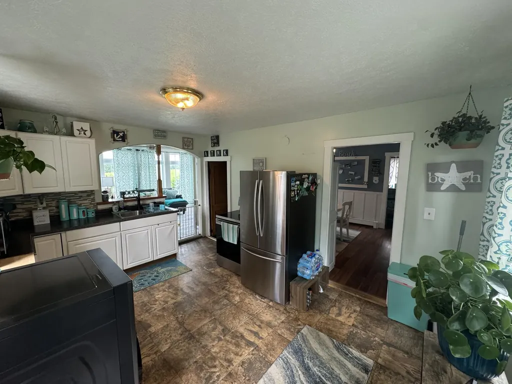 822 Gardiner Road Wales ME 04280