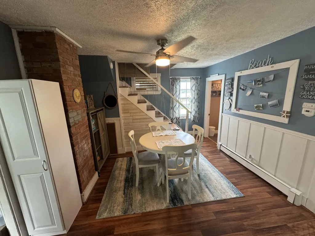 822 Gardiner Road Wales ME 04280