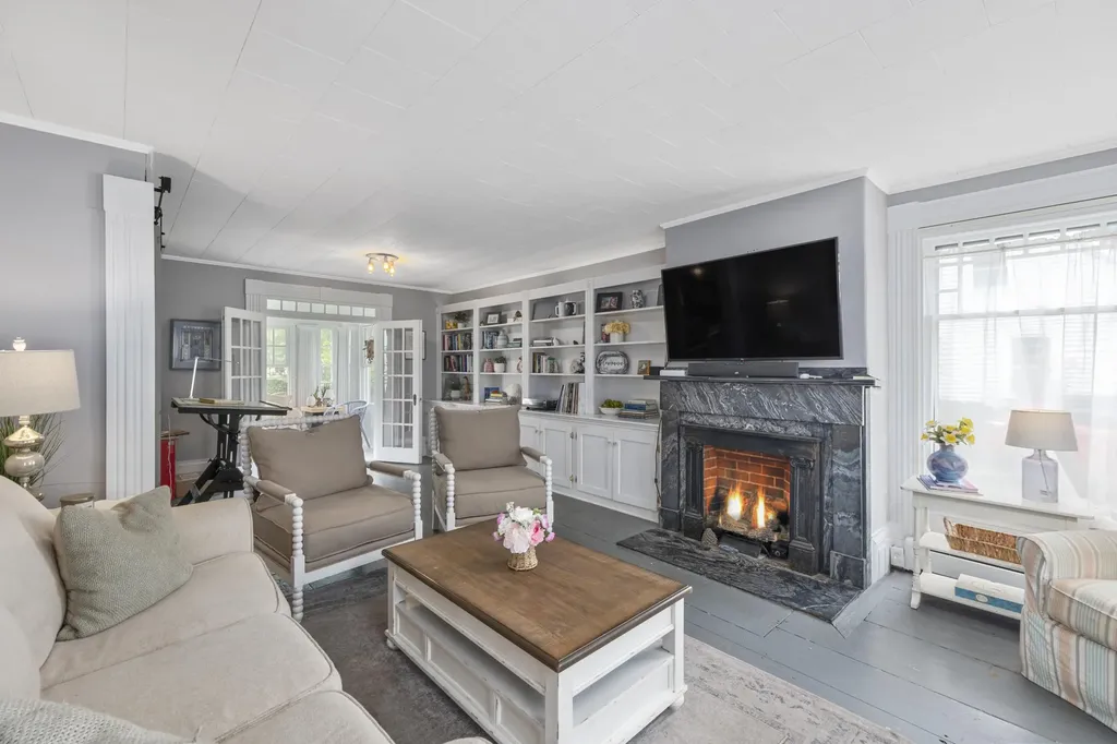 34 High Street Rockland ME 04841