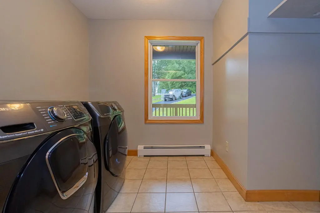 101 Shawnee Drive Farmington ME 04938