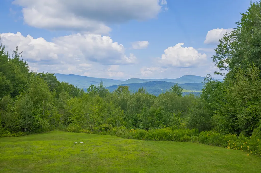 101 Shawnee Drive Farmington ME 04938