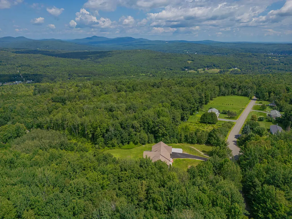 101 Shawnee Drive Farmington ME 04938