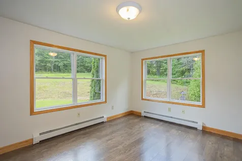 101 Shawnee Drive Farmington ME 04938